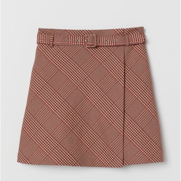 H&M NWT Plaid Belted Skirt